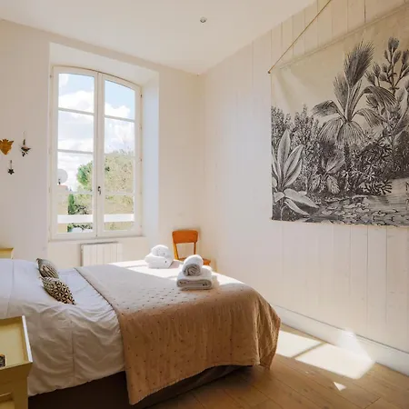 Duplex Joliment Decore Et Sa Cour Ensoleillee * Saint-Martin-de-Ré